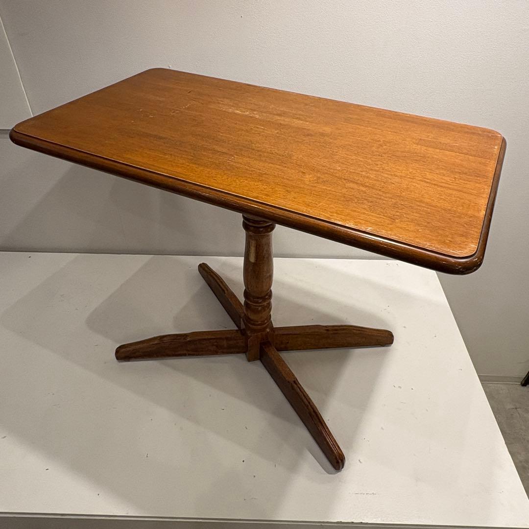 コーヒーテーブル　カフェテーブル　木製テーブル　ダイニングテーブル