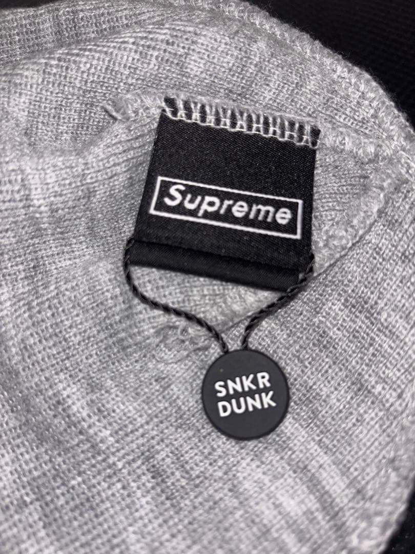 supreme クロスボックスロゴ　ビーニー　ニット帽　ボックスロゴ　キャップ