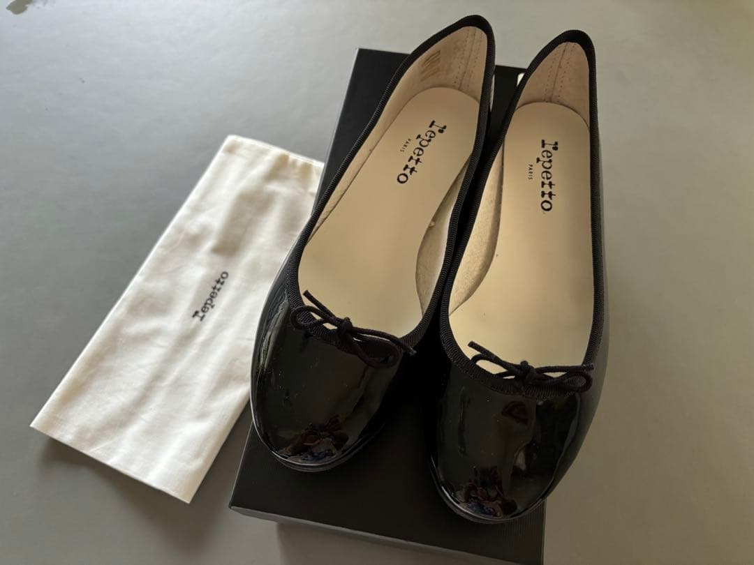 ＊lily＊さん専用レペット サンドリヨン パテントレザー バレエシューズ