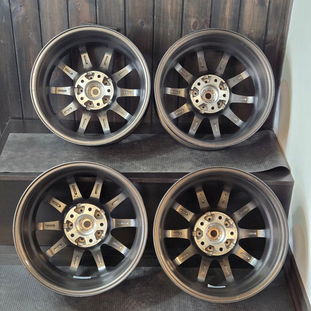 Weds Sport 16インチ ホイール シルバー プリウスαにて使用