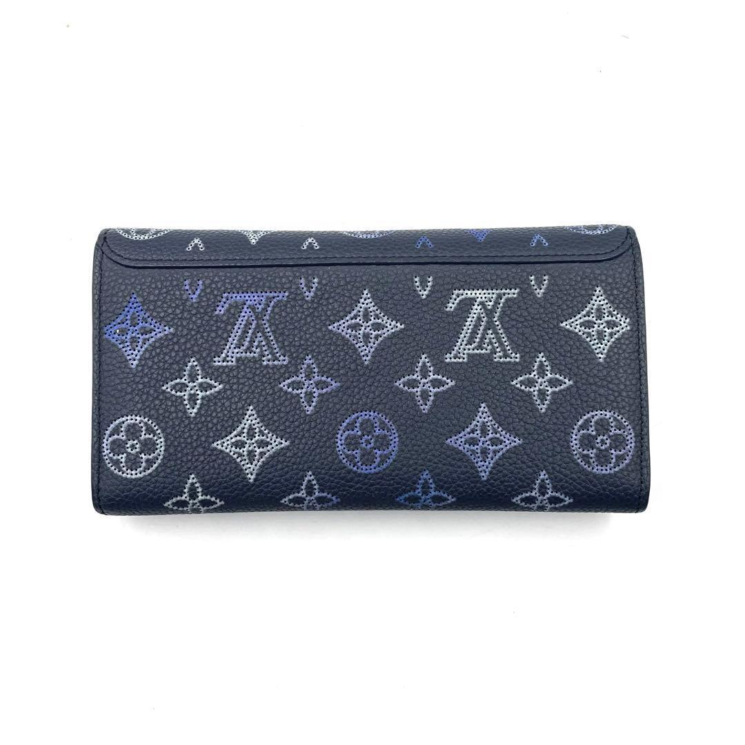 《超美品》 ルイヴィトン マヒナ フライトモード ポルトフォイユイリス ネイビー