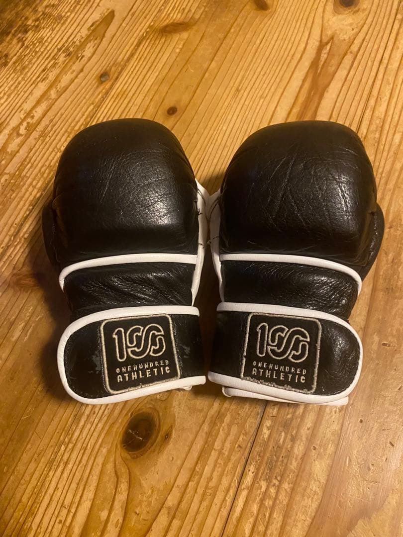 100athletic パウンドグローブ