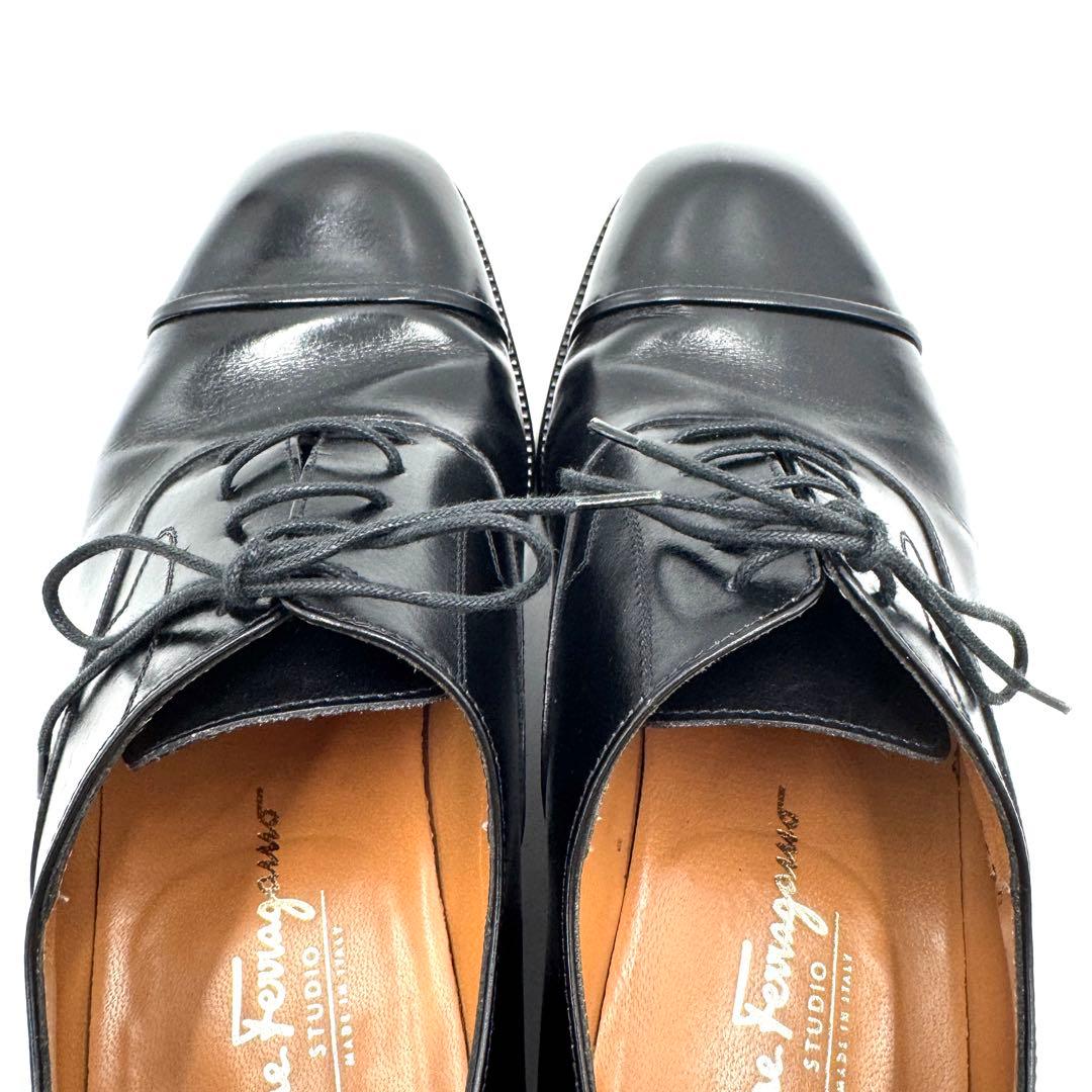【美品】Ferragamo ドレスシューズ ストレートチップ ブラック 26㎝