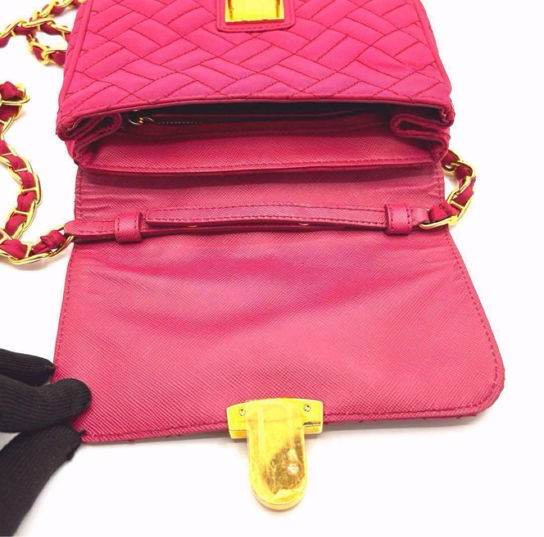【極美品】 PRADA チェーンショルダーバッグ キルティングピンク