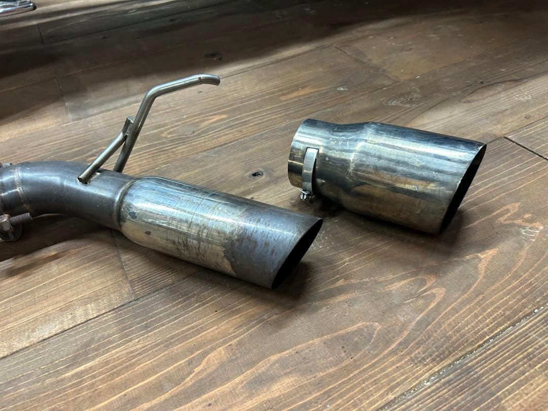 ロータス　エリーゼS2　マフラー