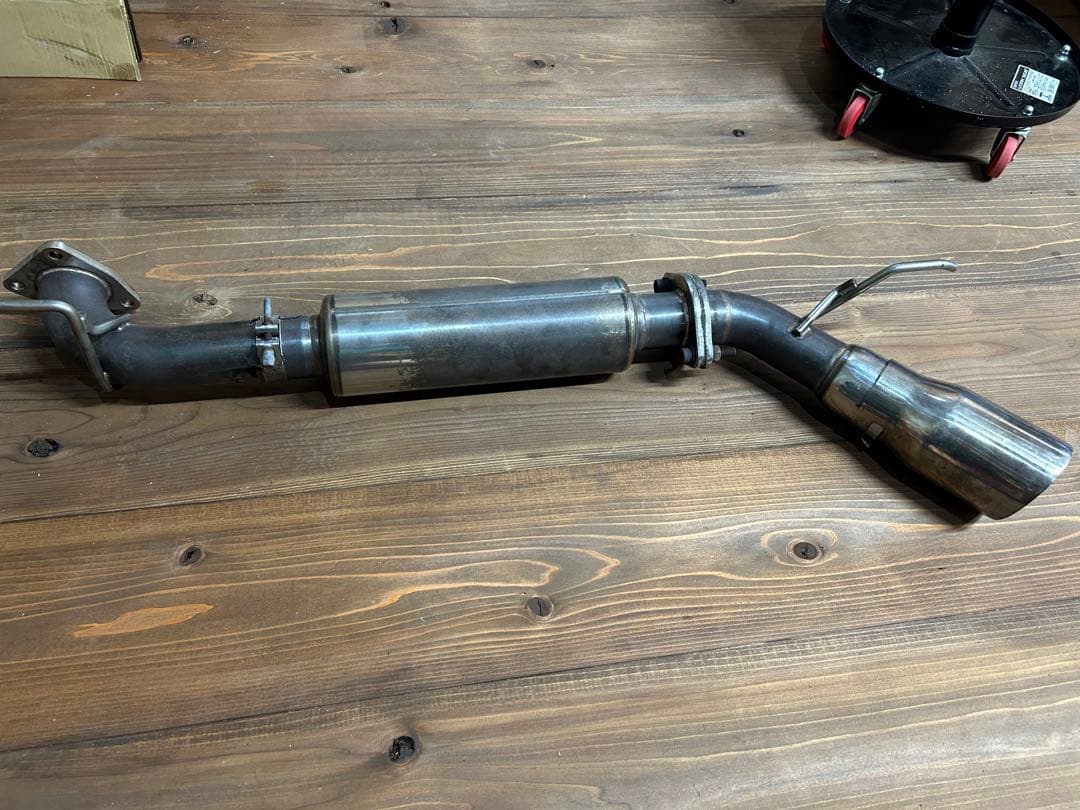 ロータス　エリーゼS2　マフラー