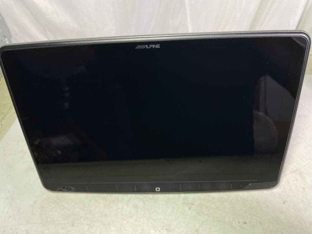 ALPINE XF11NX フローティングナビ