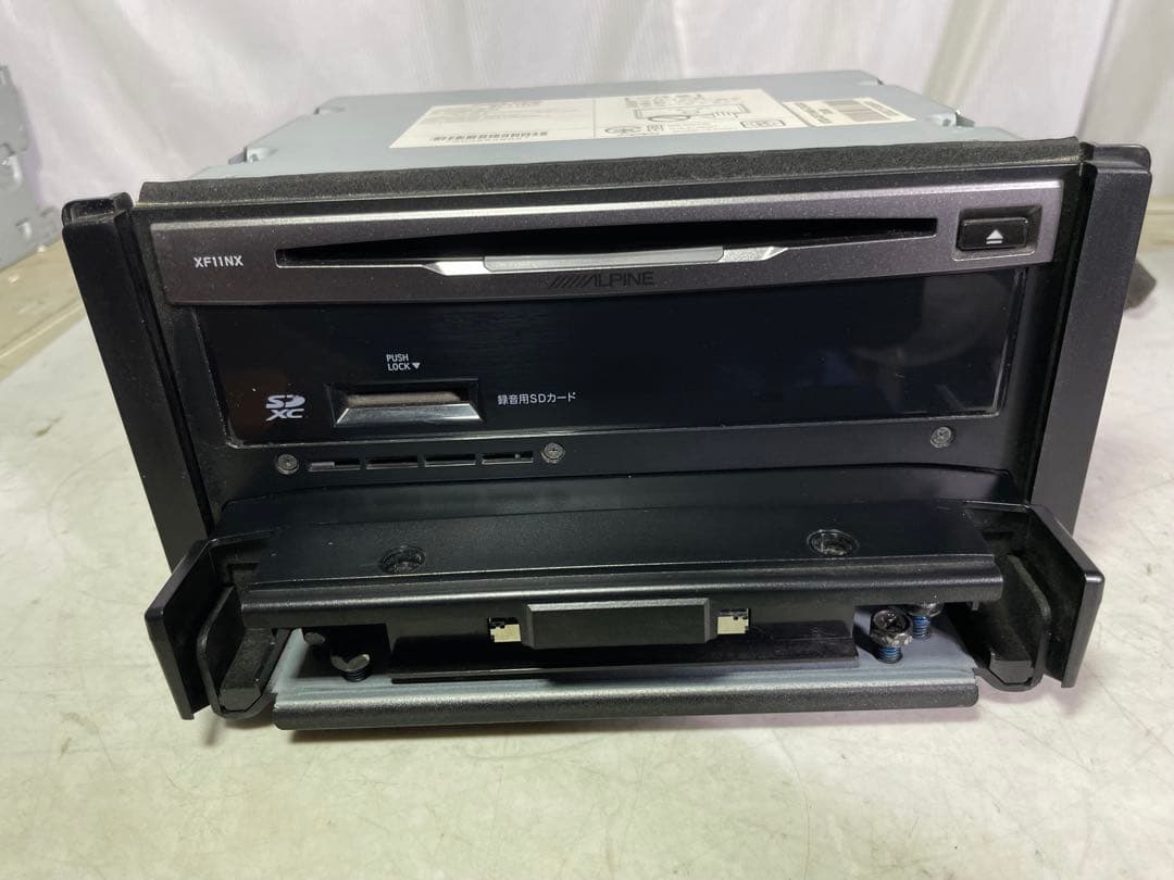 ALPINE XF11NX フローティングナビ