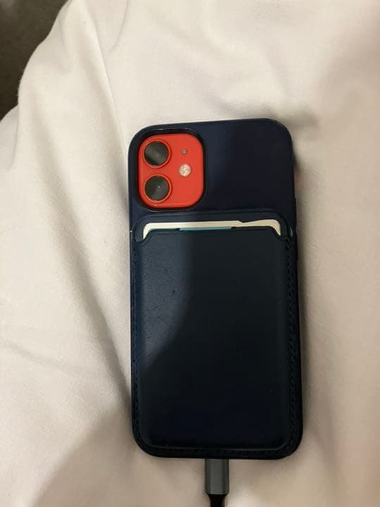 iPhone12mini MagSafeカバー付き