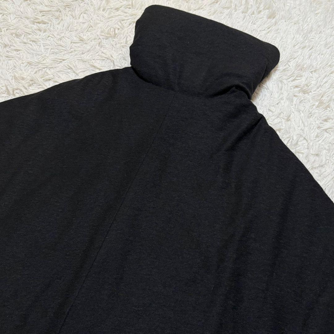 美品 タトラス ポンチョ ケープ ブラック