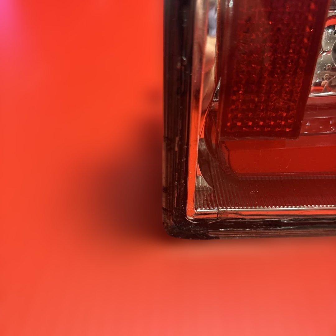 No.46 小糸　トラック用 4t 10t ノーマルタイプ（運転側）右Ｒ