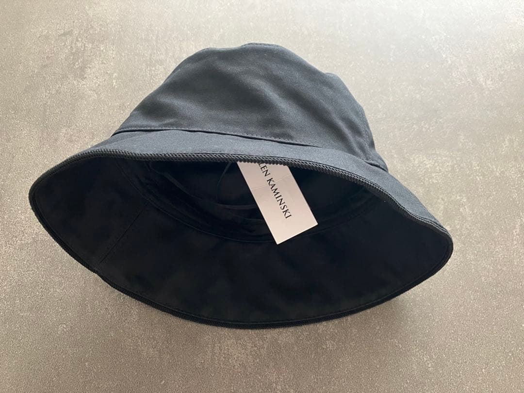 新品正規品店頭完売早い者勝ち‼️レア　ヘレンカミンスキー　ハット