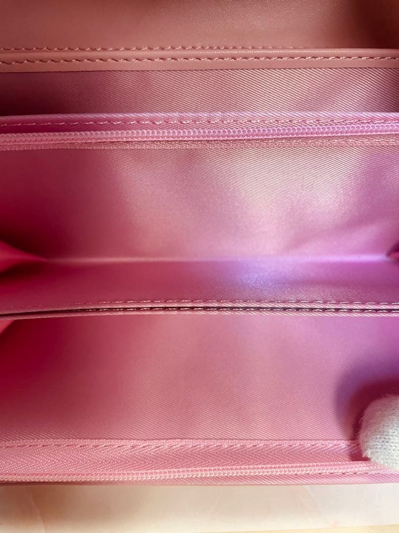 Vivienne Westwood 長財布　ピンク