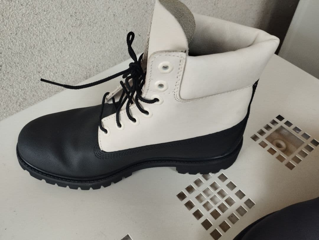 ティンバーランド　防水　６インチ　白✕黒　HELCOR　26.5センチ