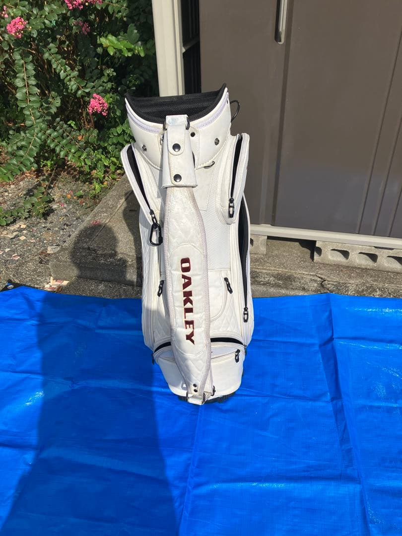 ゴ*3様 OAKLEY ゴルフバッグ・キャディバッグ ホワイト