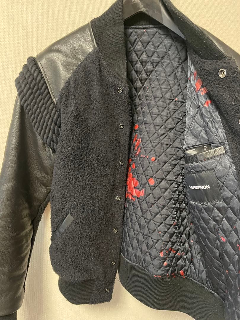 フェノメノン　スタジャン 黒 レザー フリース