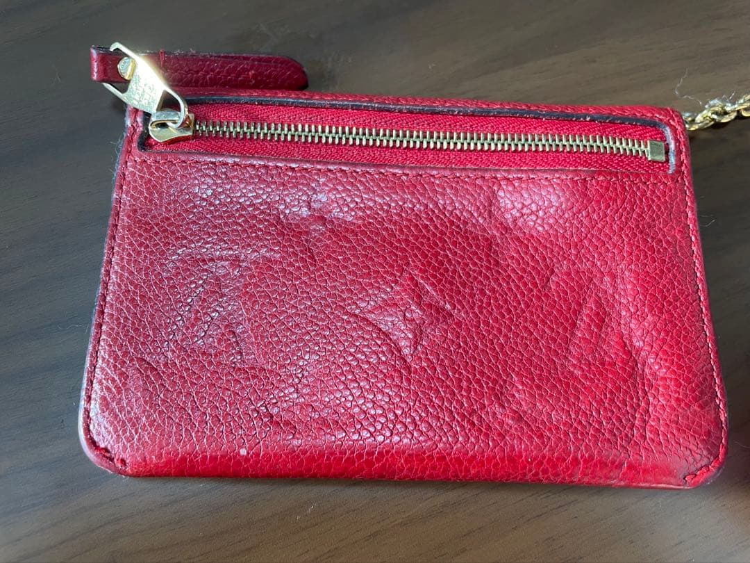 Louis Vuitton レッドキーケース