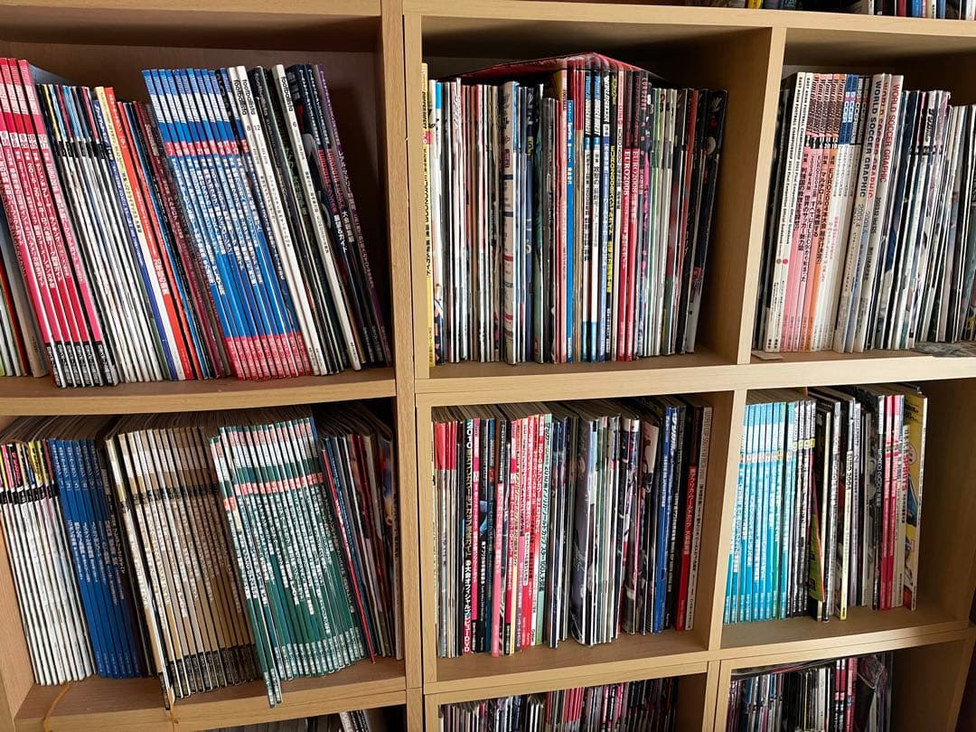 サッカー雑誌 約1000冊（93年〜22年）100万を60万に値引き
