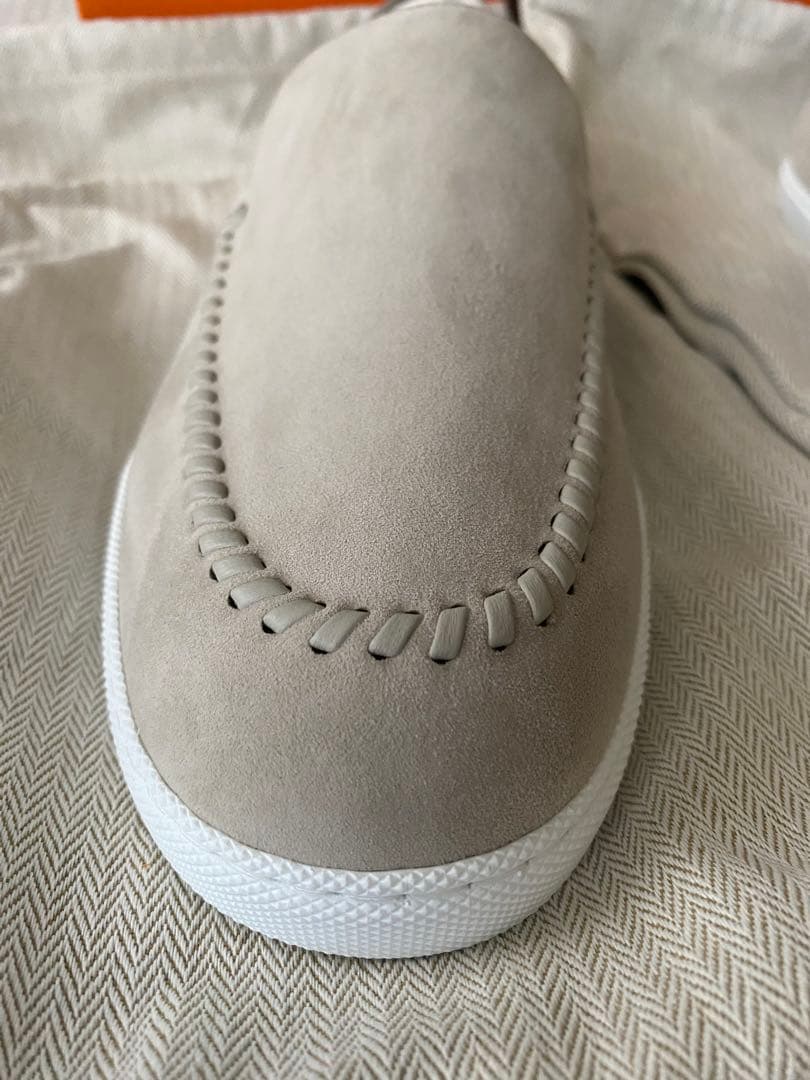 エルメス　HERMES 靴　メンズ　モカシン　ジュリアン　ベージュ　42.5新品