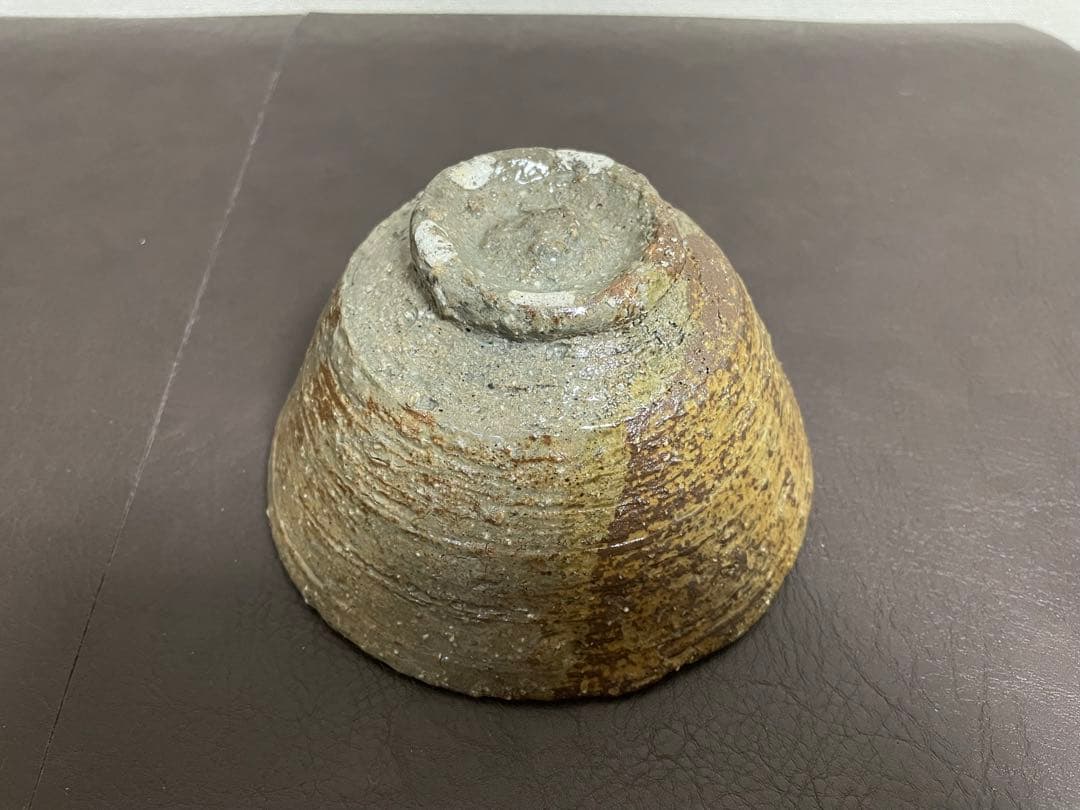 森田十雨　片身替茶盌　共箱　栞　茶碗　高麗茶碗　茶道具