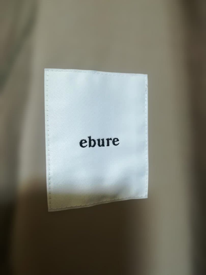 ebure ライトタフタ ノーカラードルマンスリーブコート ベージュ サイズ38