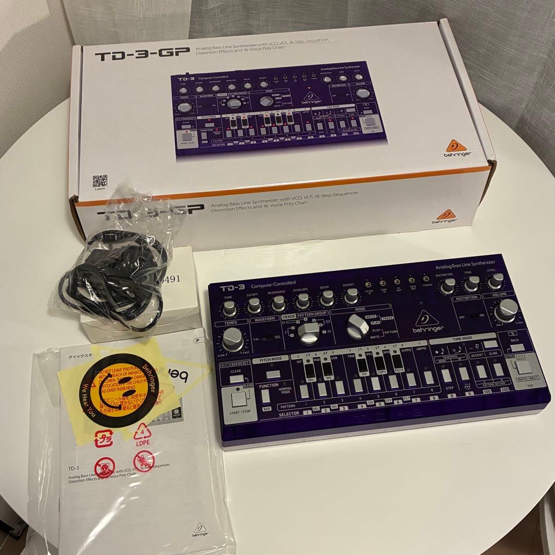 BEHRINGER TD-3 GP アナログシンセサイザー