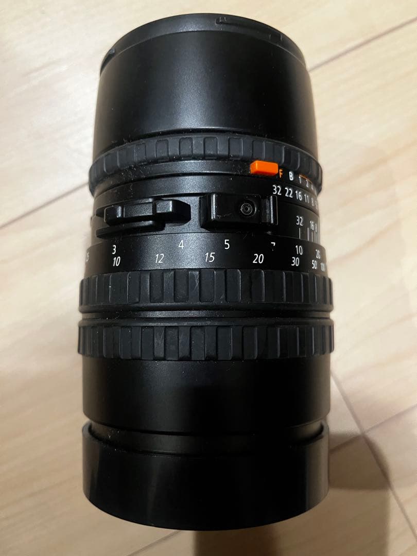 ハッセルブラッド Sonnar 4/180 CFi レンズ けっこう綺麗です。
