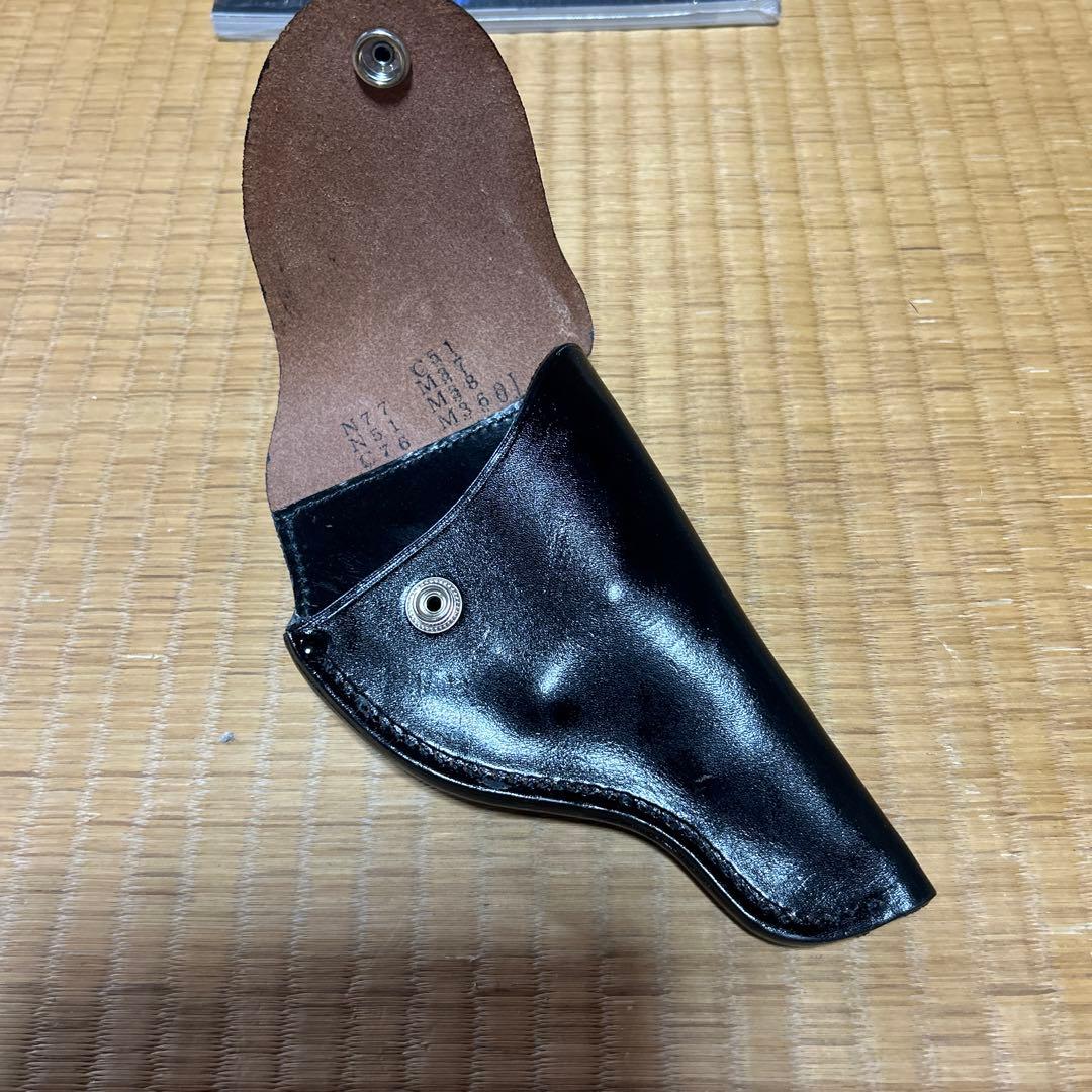 未*人様 警察私服用ホルスター