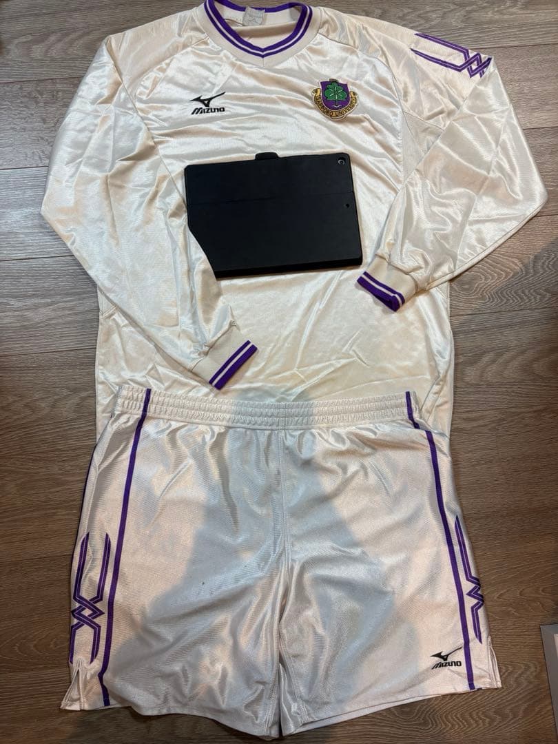 札幌大学サッカー部　ユニフォーム上下