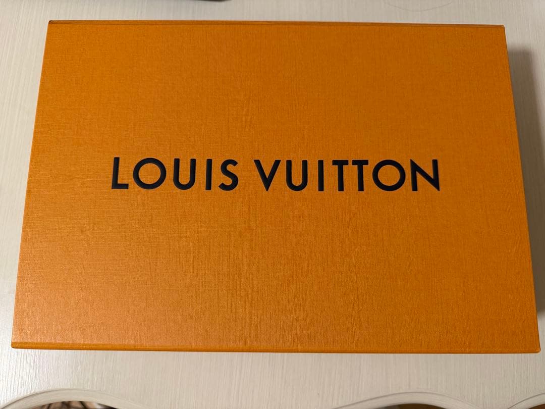 LOUIS VUITTON マフラー ネイビーモノグラム　ヴィヴィエンヌ