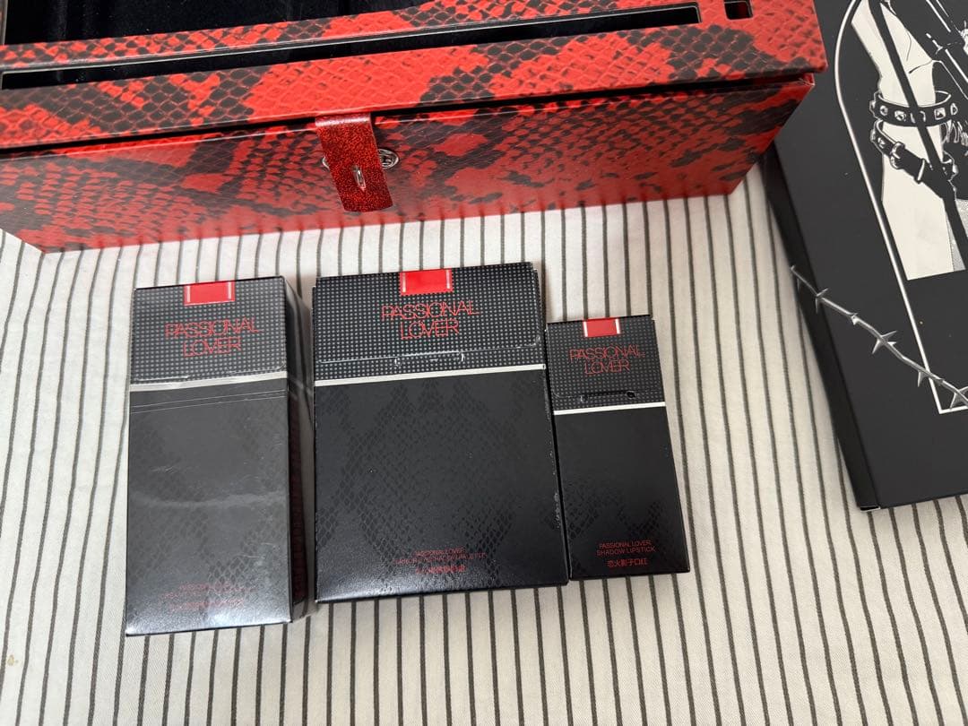 NANA × PASSIONAL LOVER 限定コスメ コラボコレクション