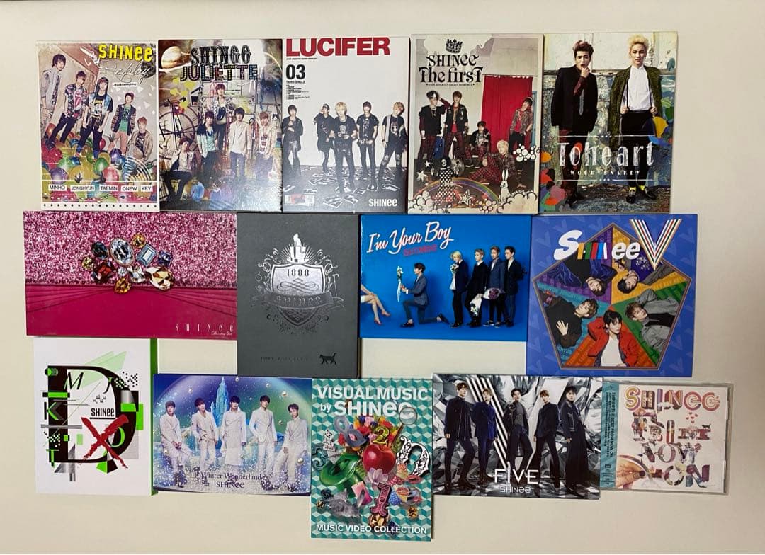 SHINee CD アルバム　まとめ売り14点　購入特典　写真　ファンミグッズ