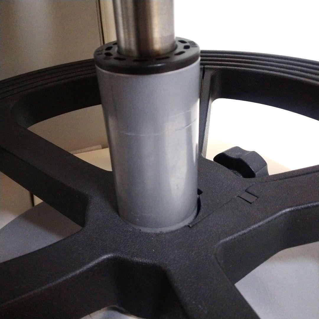 アーユルチェア ルナ 丸ベースタイプ 足置きリング付き ブルー