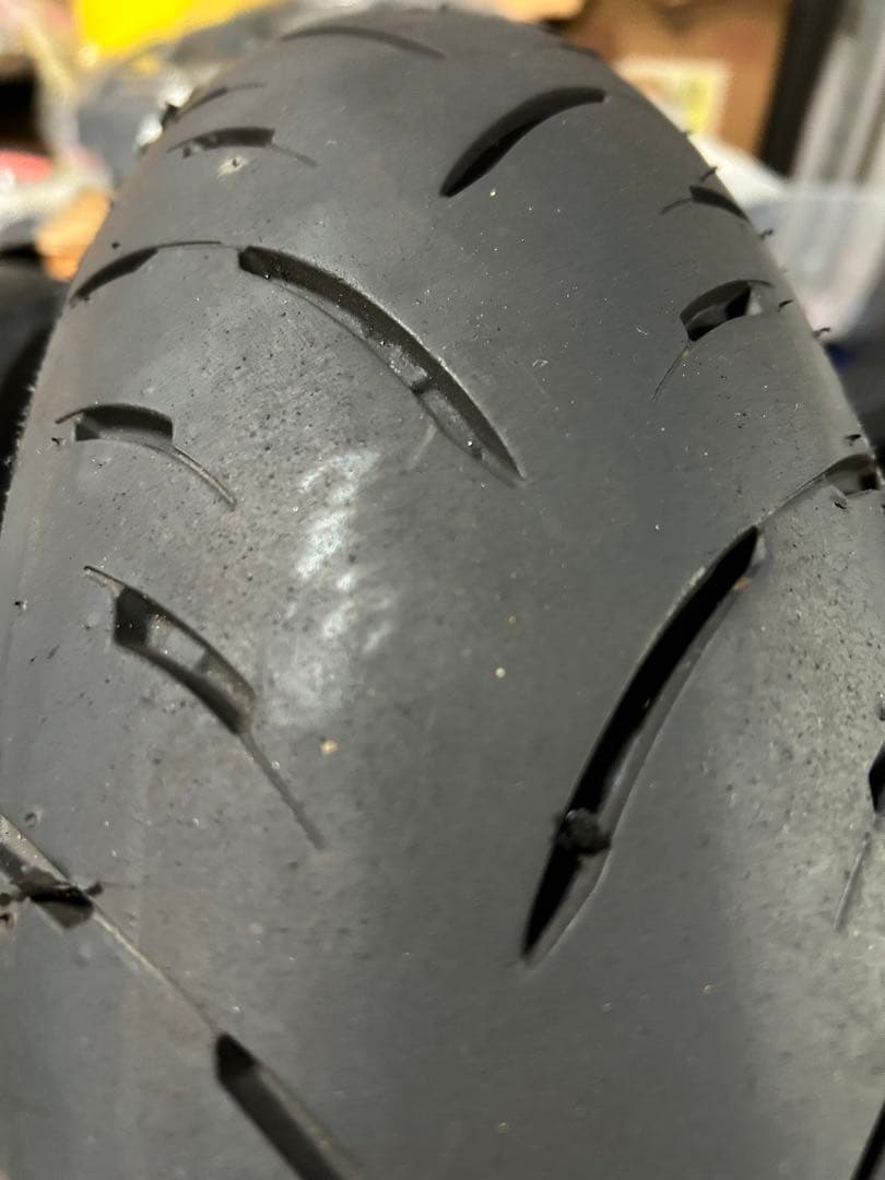 タイヤ前後 GPR300