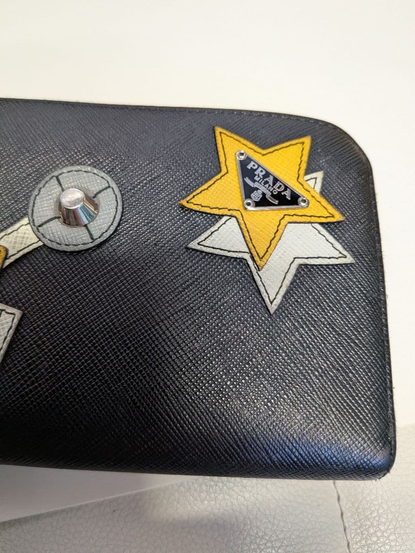 PRADA プラダ ロボット長財布PRADA サフィアーノ　ロボット