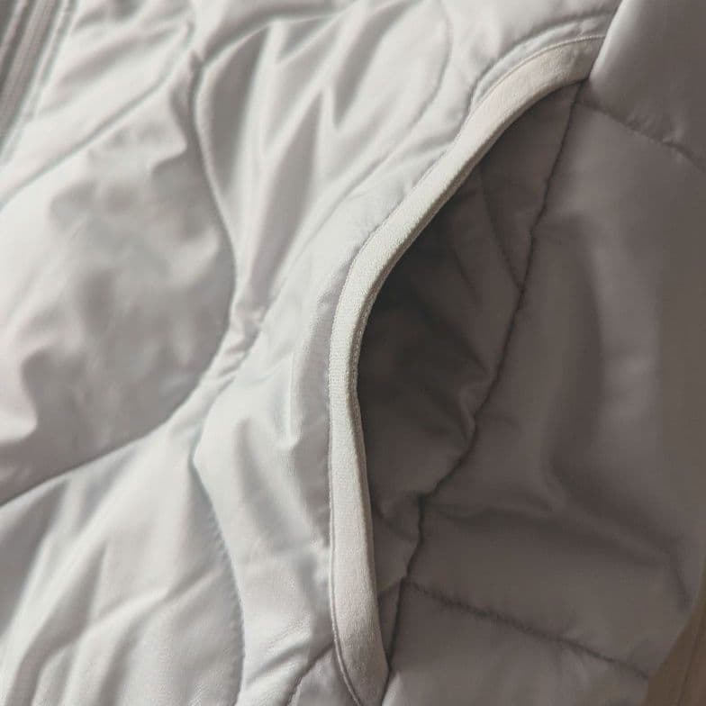 ❇️期間限定価格　新品　YONEX　ウィメンズ　M　中綿ジャケット　レディース