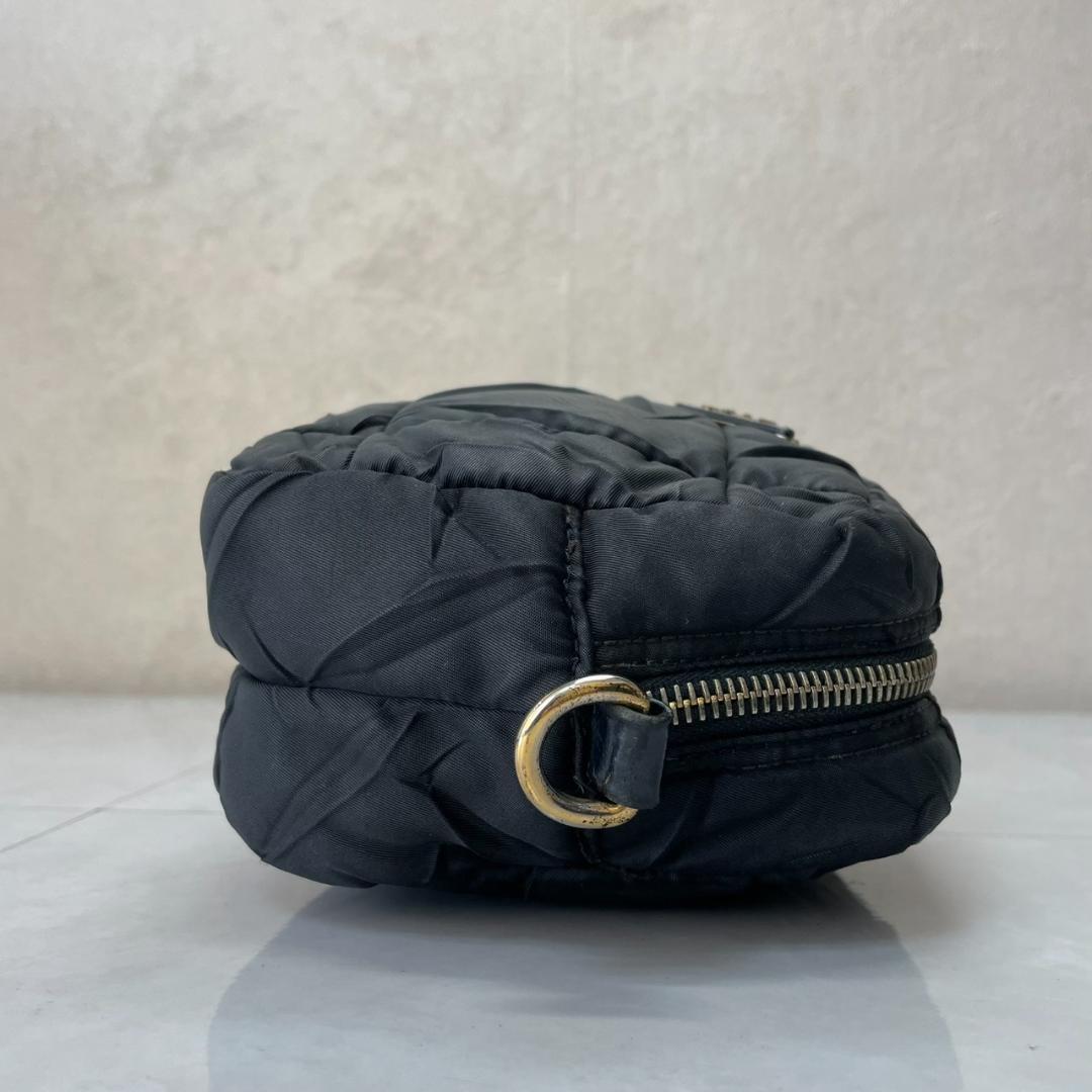PRADA ショルダーバッグ プラダ 2way カメラバッグ キルティング 黒