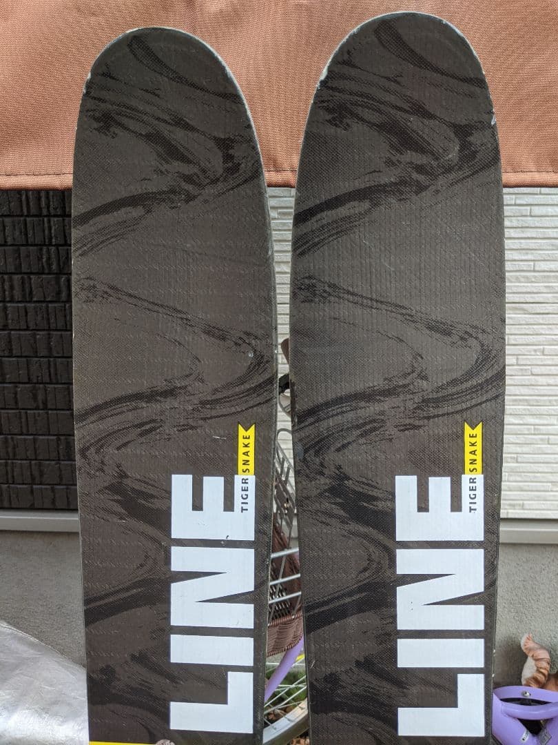 【今だけ価格！】LINE　Tigersnake