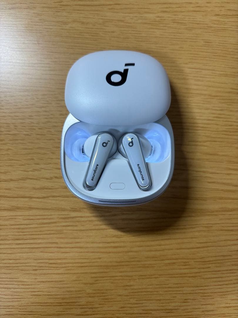 イヤホン Anker Soundcore liberty 4