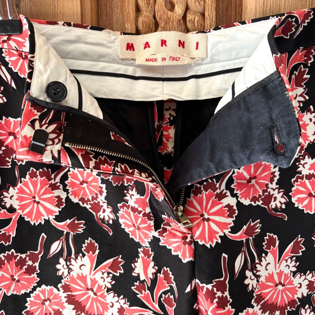 MARNI 花柄パンツ 40 ブラック コーラル　フラワーマーケット　ボタニカル