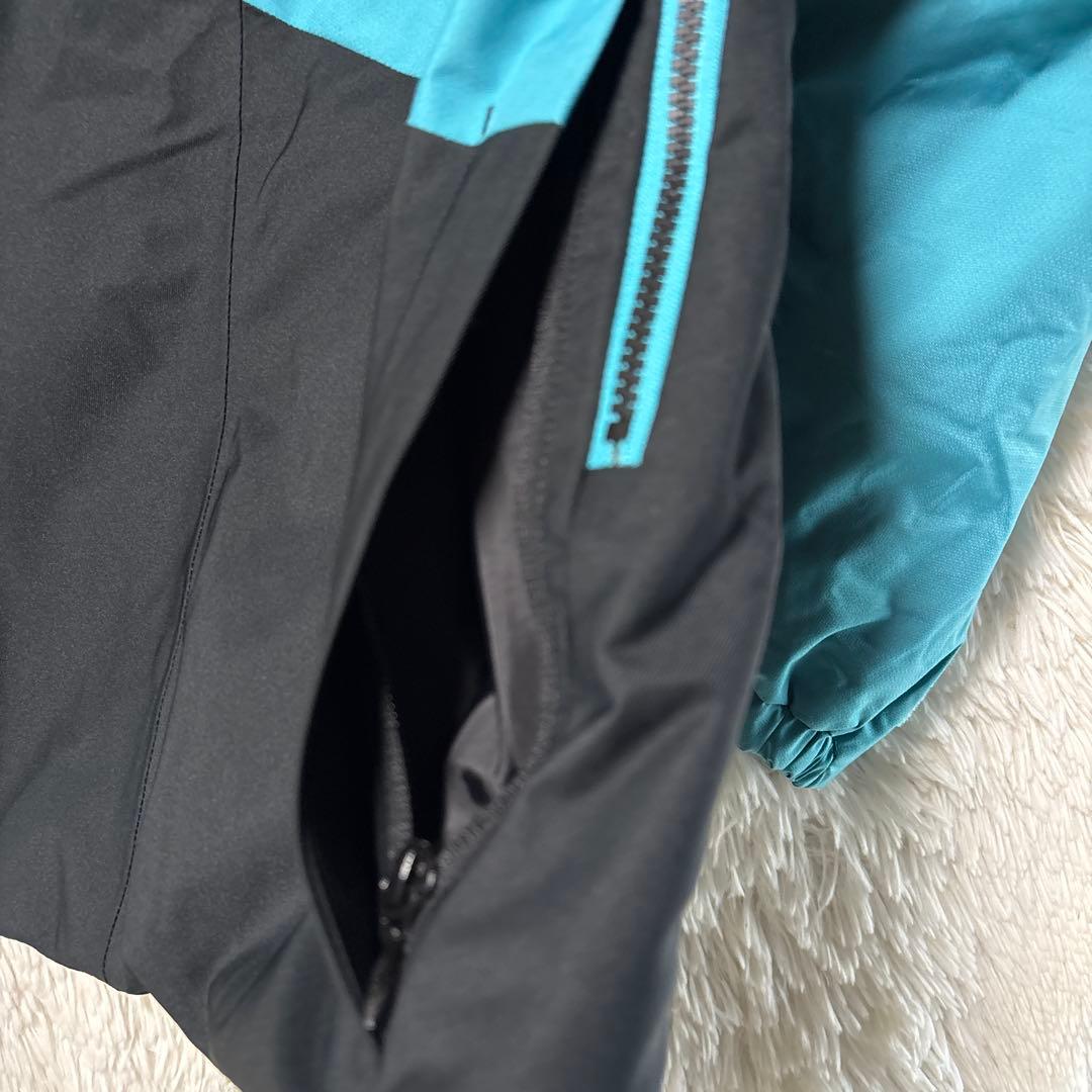 DESCENTE デサント　スキーウェア フード付き ジャケット青✖️黒　M