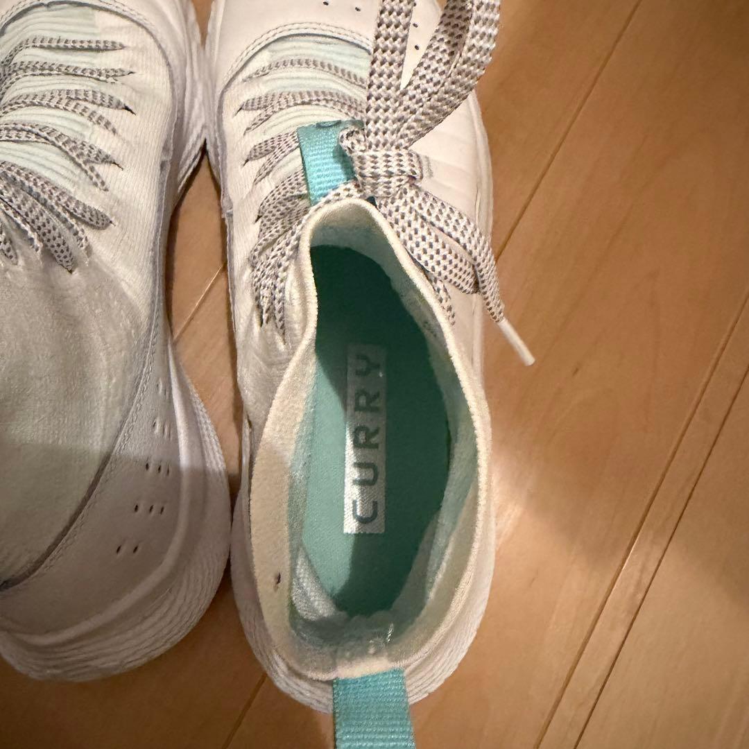 カリー4 フロートロ　27.5cm