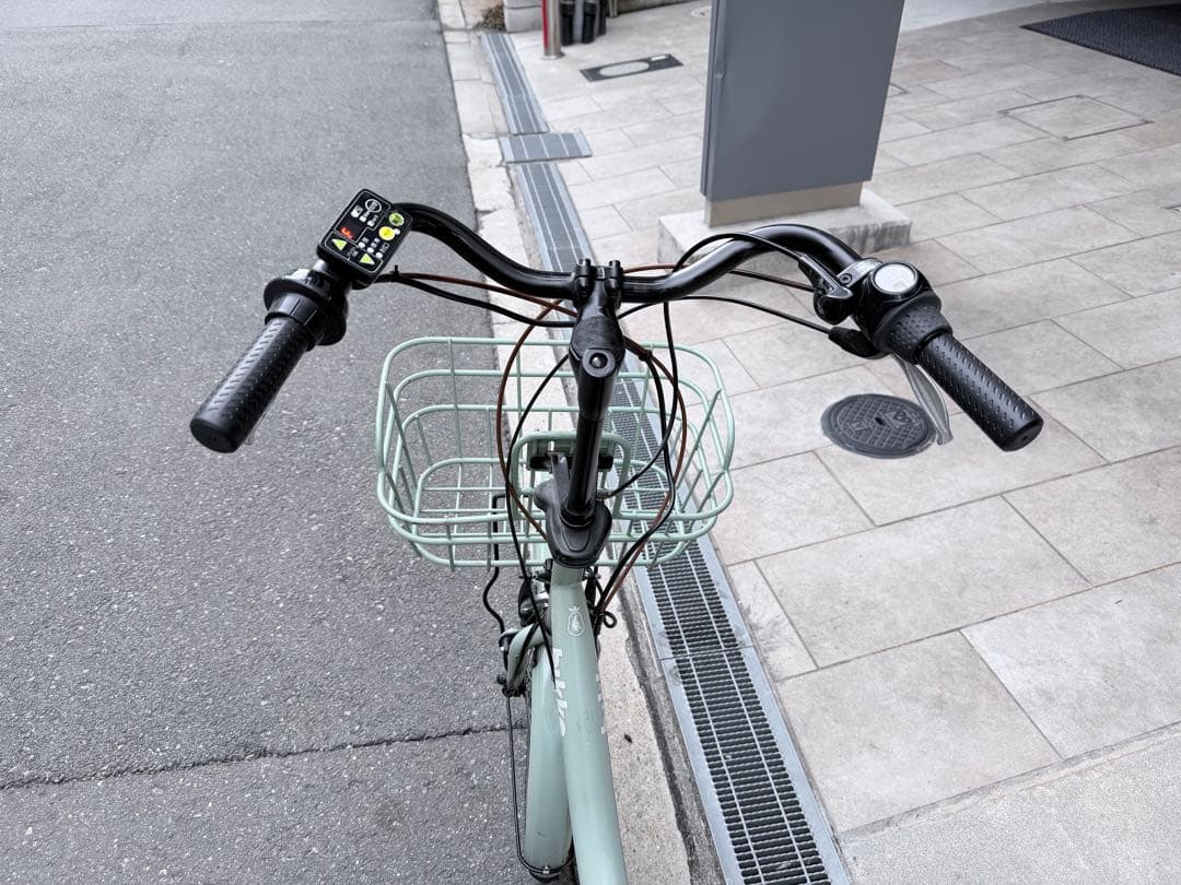 大阪府　子供乗せ　ブリヂストン　 電動アシスト自転車 チャイルドシート付き