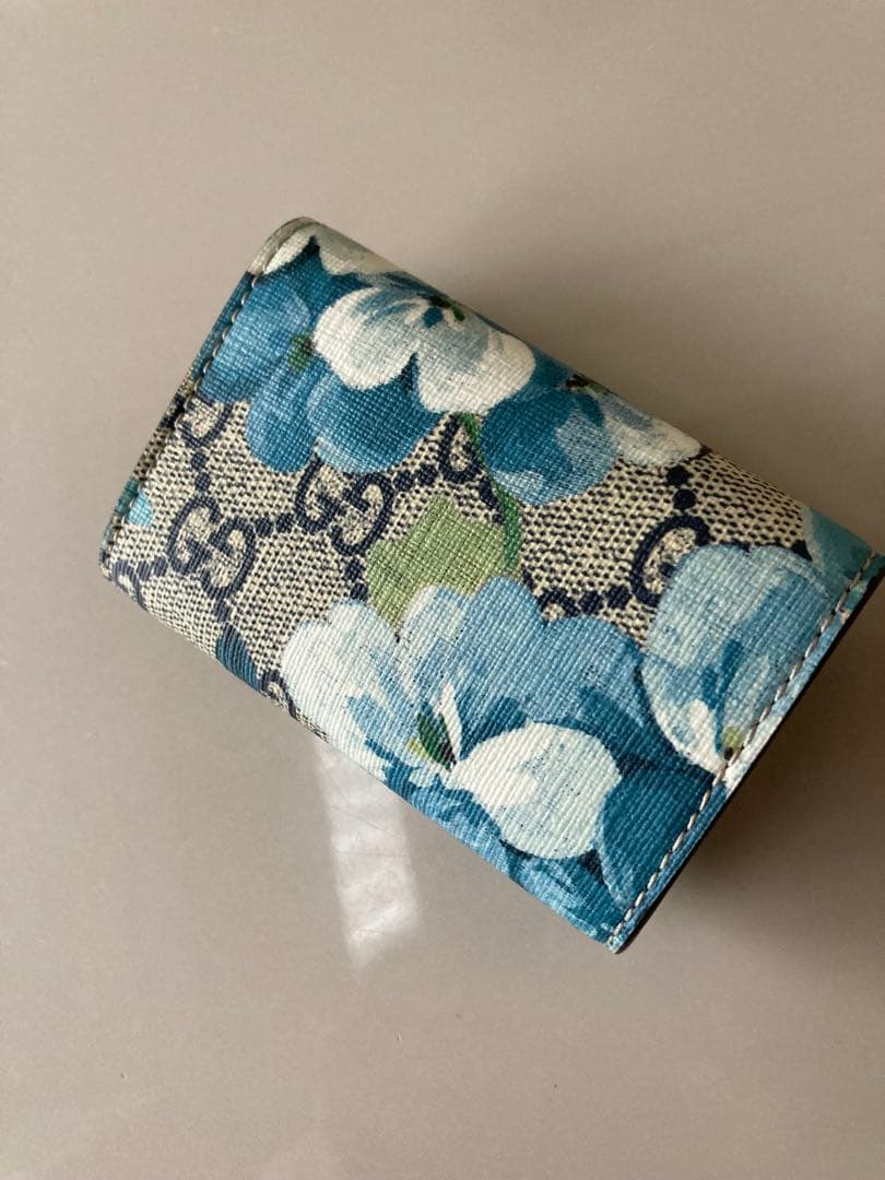 ほぼ新品★GUCCI グッチブルームス　キーケース　赤×水色★