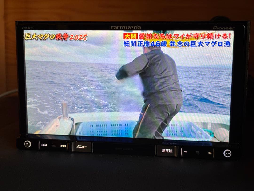 carrozzeria AVIC-RZ77 楽ナビ　中古品 メモリーナビ