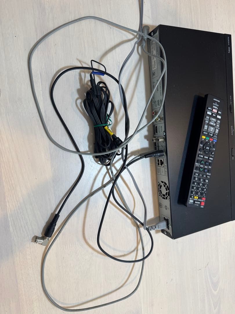 SHARP AQUOS ブルーレイレコーダー　BD-NW510 2017年製