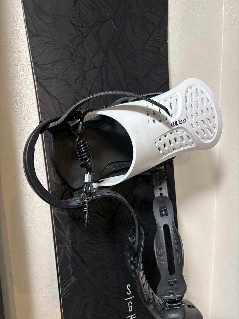 む*様 SALOMON スノーボード ブラック　ホワイト