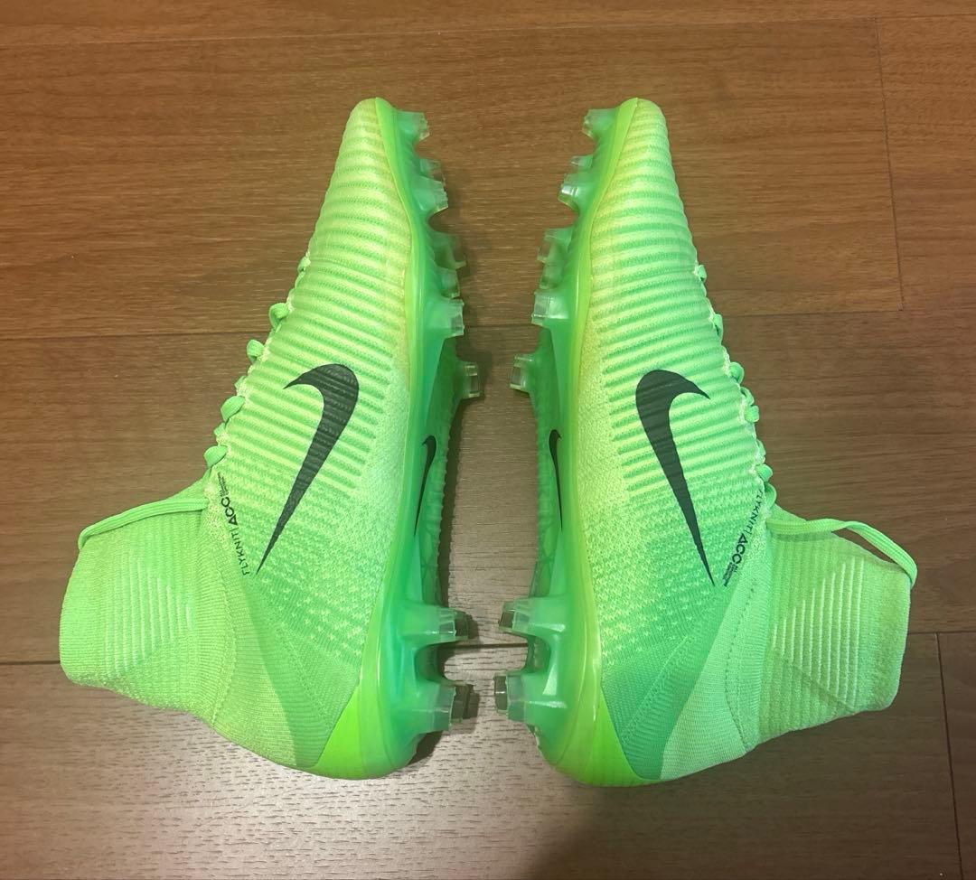 【新品未使用】NIKE MERCURIAL SUPER FLY Ⅴ DF FG