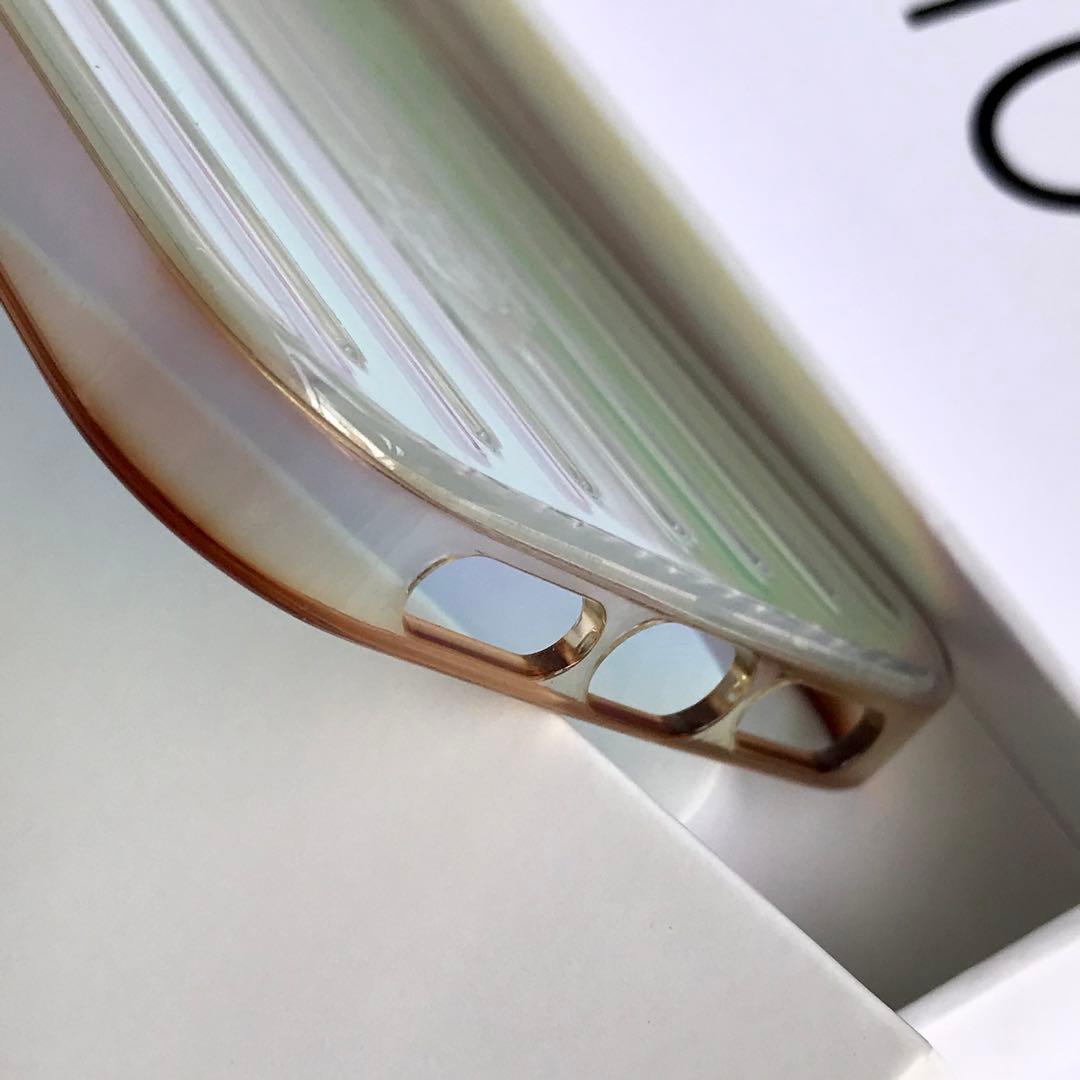 三越購入　RIMOWA iPhone14Pro/13proケース イリディセント