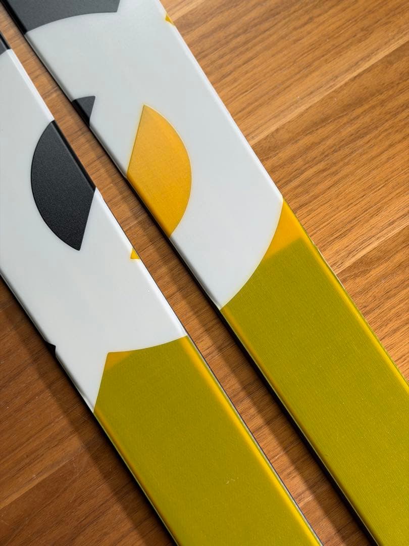 Armada Bdog Edgeless 172cm アルマダ エッジレス